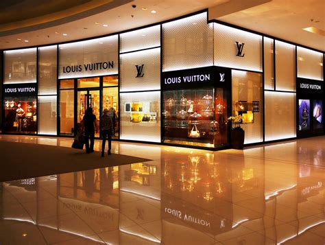 louis vuitton dubai price